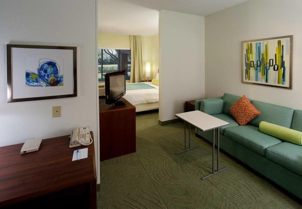 Springhill Suites Dallas Arlington North Ngoại thất bức ảnh