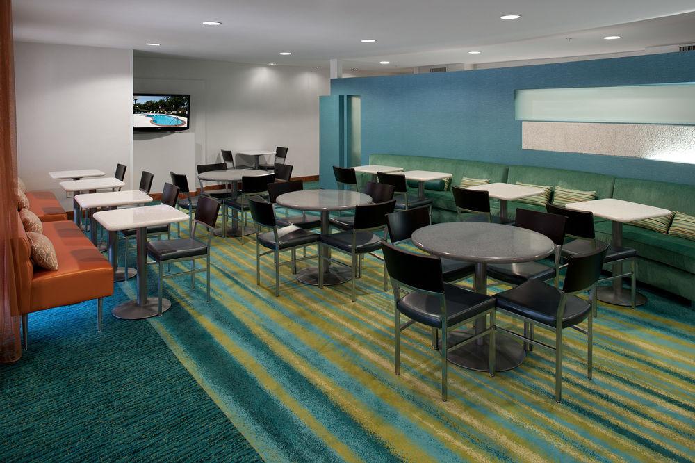 Springhill Suites Dallas Arlington North Ngoại thất bức ảnh
